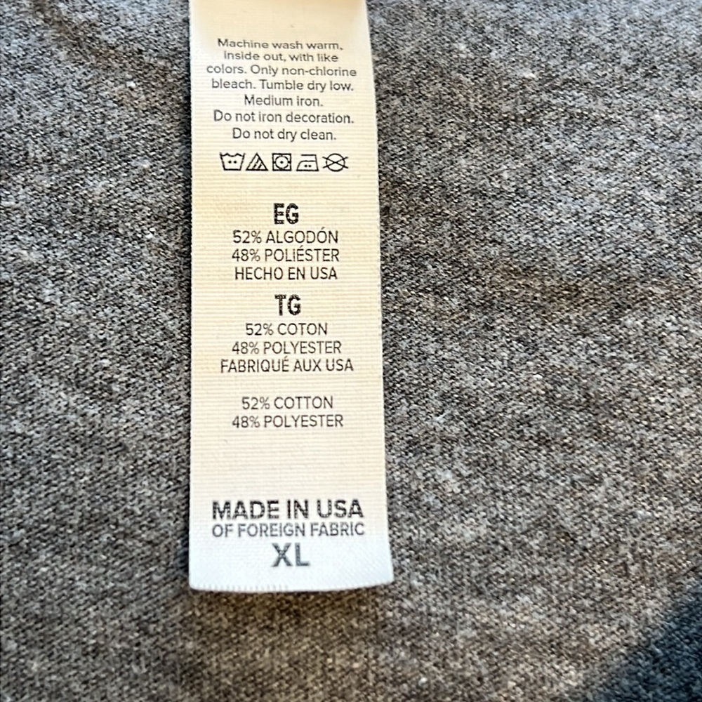 PELOTON Long Sleeve T-Shirt Top - Picture 8 of 8